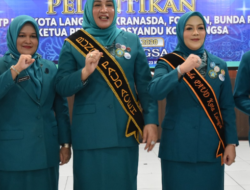 Ketua TP PKK Aceh Marlina Muzakir Manaf Lantik Devi Jeffry Sentana S Putra Sebagai Ketua TP PKK Kota Langsa
