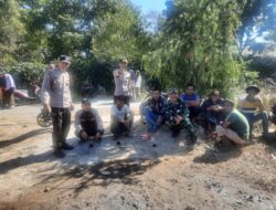 Masih Suasana Perayaan Hari Raya Idul Adha, Babinsa Bersama Bhabinkamtibmas Komsos Ciptakan Kondusifitas