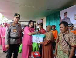Sambut Hari Bhayangkara ke-79, Kapolda Kalteng Pimpin Bakti Kesehatan dan Serahkan Bansos untuk Petani di Gunung Mas