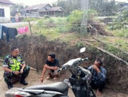 Dengan Komsos, Sertu Tatang Suryana Jalin Keakraban Dan Kebersamaan Di Wilayah Binaan