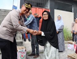 Berbagi dengan Sesama, Polres Aceh Tengah Salurkan Bansos Jelang Hari Bhayangkara ke-79