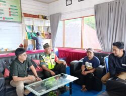 Tingkatkan Sinergitas, Babinsa Sambangi Kantor Desa Sedie Jadi