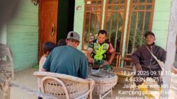 Babinsa Serda Sarwoko Ajak Warga Kampung Pilar Weh Kiri Antisipasi Karhutla dan Kebakaran Rumah