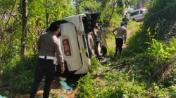 Sopir Diduga Mengantuk, Ambulans Terjun ke Jurang di Pintu Rime Gayo