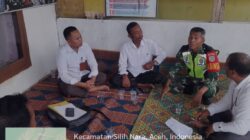 Babinsa Koramil 08/SN Jalin Kebersamaan dengan Anggota P2R di Desa Mulia Jadi