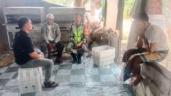 Berikan Motivasi, Babinsa Sambangi Pelaku Usaha Rumahan Kue Kering
