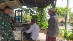 Mempererat Silaturrahmi,Babinsa Koramil 06/Jagong Komsos Bersama Warga 