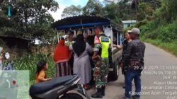 Koptu Rajasah  Komsos Bersama Warga Desa Kuyun Uken