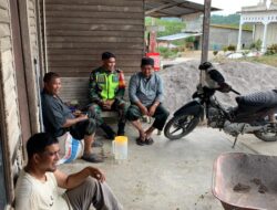 Babinsa Anjangsana Ke Wilayah Binaan, Jalin Keakraban Bersama Warga