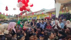 Wabup Ir. H. Armia Hadiri Kegiatan Menyerahen Anak Ku Tengku Gur Di SDN 1 Pante Raya.