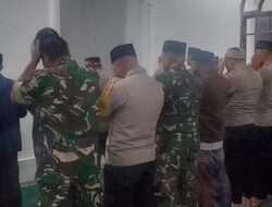 Danramil 06/Bukit Sholat Subuh Berjamaah, Perkuat Sinergi TNI-POLRI Bersama Masyarakat