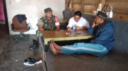 Komsos Bersama Masyarakat, Babinsa Serap Informasi Tentang Situasi Wilayah Binaan