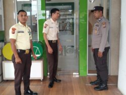 Personel Polsek Bandar Laksanakan Patroli Rutin, Wujudkan Keamanan dan Kedekatan dengan Warga.