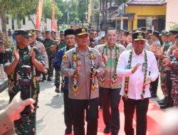 Kunker Sinergitas, Kapolda Kaltim, Gubernur Kalimantan Timur, dan Pangdam VI/MLW Perkuat Kolaborasi TNI-Polri dan Pemerintah di Kutai Timur.