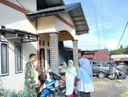 Cegah DBD, Babinsa Dekati Ibu-ibu Ajak Jaga Kebersihan Lingkungan