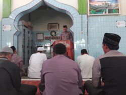 Kapolsek Bukit Jadi Khatib Shalat Jum’at di Masjid Al-Muhajirin, Sampaikan Pesan Kamtibmas dan Nilai Kebersamaan