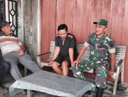 Babinsa Melaksanakan Pembinaan Wilayah Melalui Komsos Secara Konsisten