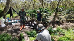Babinsa Laksanakan Komsos dengan Warga di Desa Gegarang