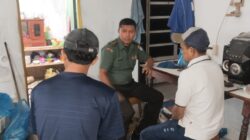 Terus Jaga Silahturahmi Di Wilayah Binaan, Babinsa Koramil 05/Permata Lakukan Komsos Bersama Masyarakat