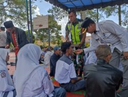 Babinsa Koramil 01/Bandar Hadiri Acara, Tradisi Tahun Ajaran Baru di SMAN 1 Bandar