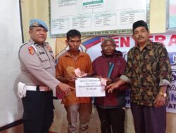 Penyaluran BLT Tahap I di Kampung Keramat Jaya