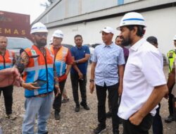 Mualem Tinjau Pelabuhan Krueng Geukueh
