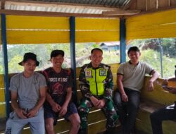 Komsos Dengan Pemuda Di Wilayah Binaan, Ini Pesan Babinsa Koramil 04/PRG