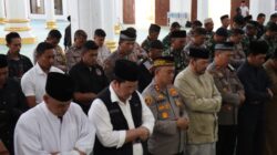 Kapolres dan Forkopimda Aceh Tengah Gelar Sholat Zuhur dan Doa Bersama, Wujudkan Kebersamaan untuk Negeri