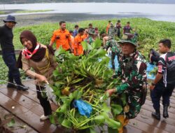 Kodim 0106/Aceh Tengah Gelar Karya Bakti Pembersihan Dermaga Danau Lut Tawar